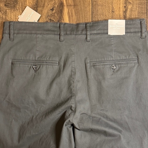 Hickey Freeman Men's Grey Pants 38x32 NWT - Picture 5 of 6